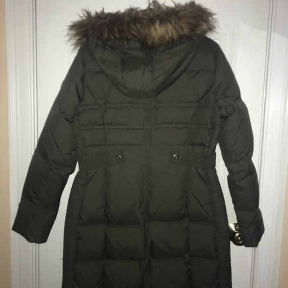 Down Jacket - Picture 2 of 5